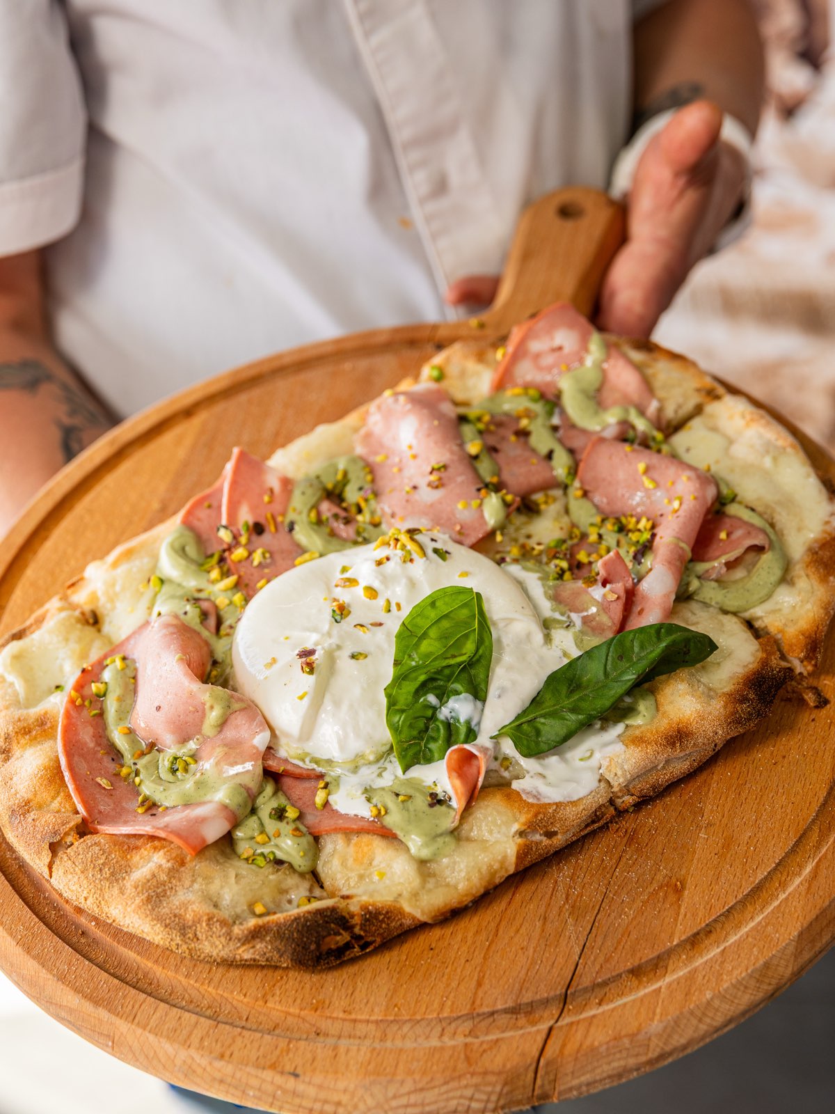 Pinsa al pistacchio con burrata